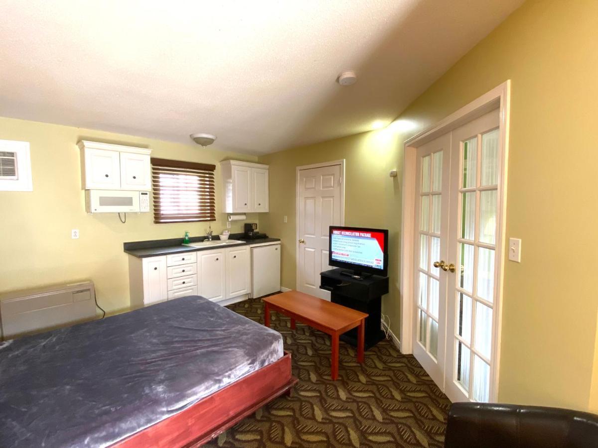 Lakeshore Suites North Bay Esterno foto