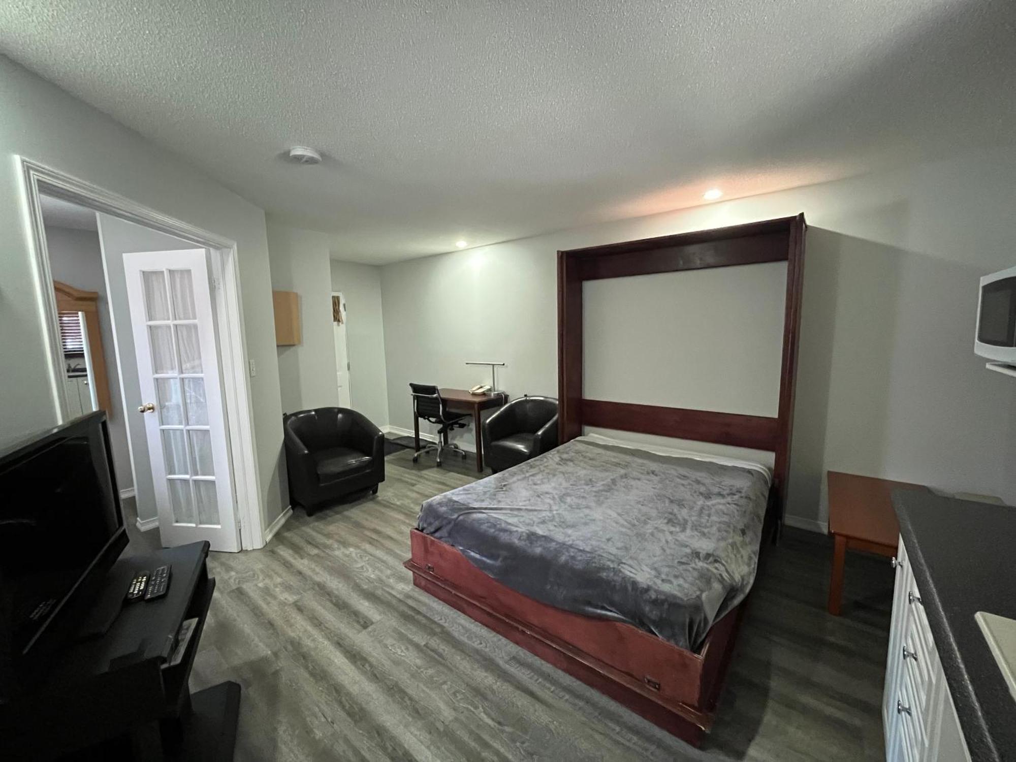 Lakeshore Suites North Bay Esterno foto