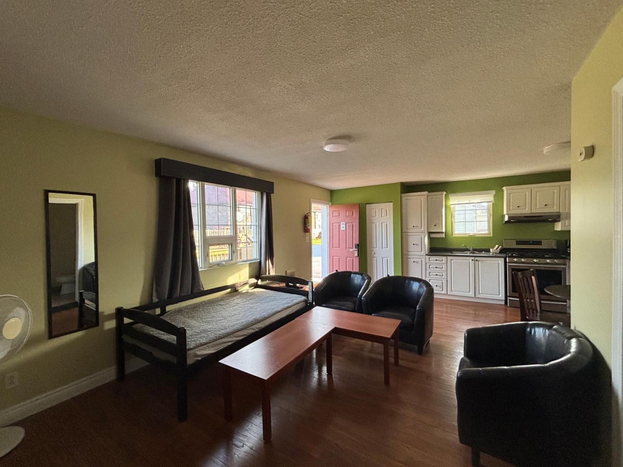 Lakeshore Suites North Bay Esterno foto